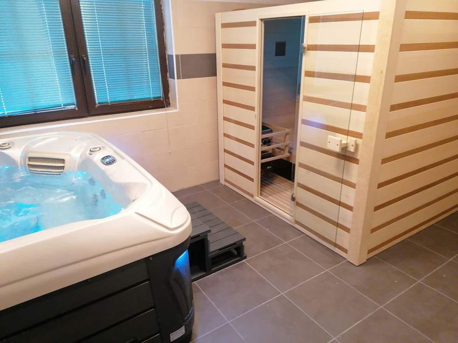 Vířivka a sauna